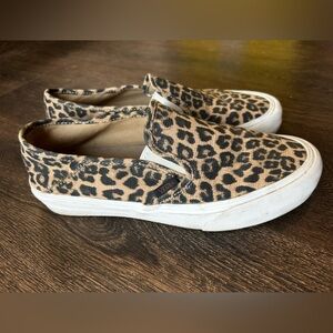 Vans Leopard-Print Slip-On in Tan and Black womens 9/ men’s 7.5